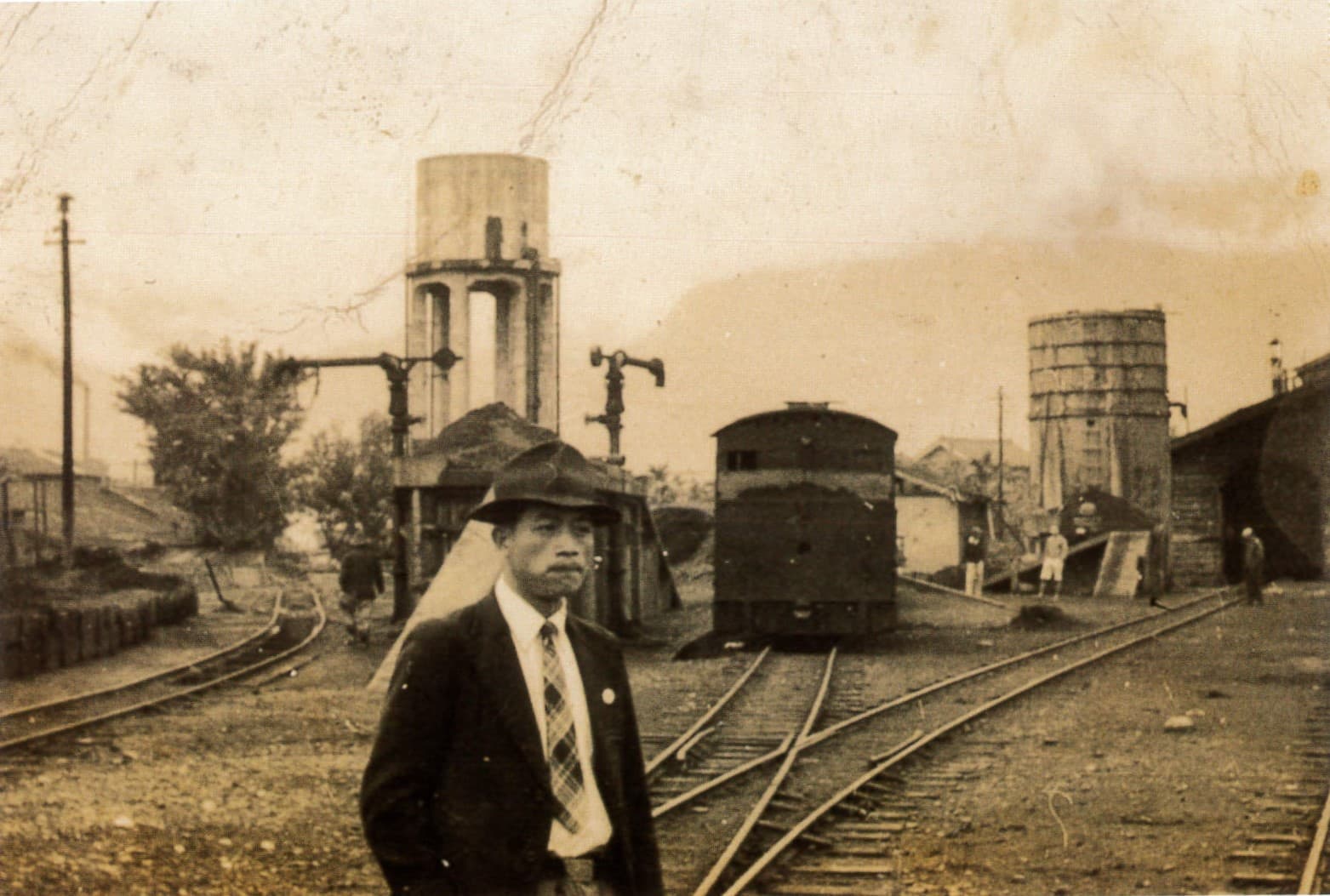 舊花蓮火車站加水塔 1940年代 花蓮市六期重劃區（張瑋庭 提供）